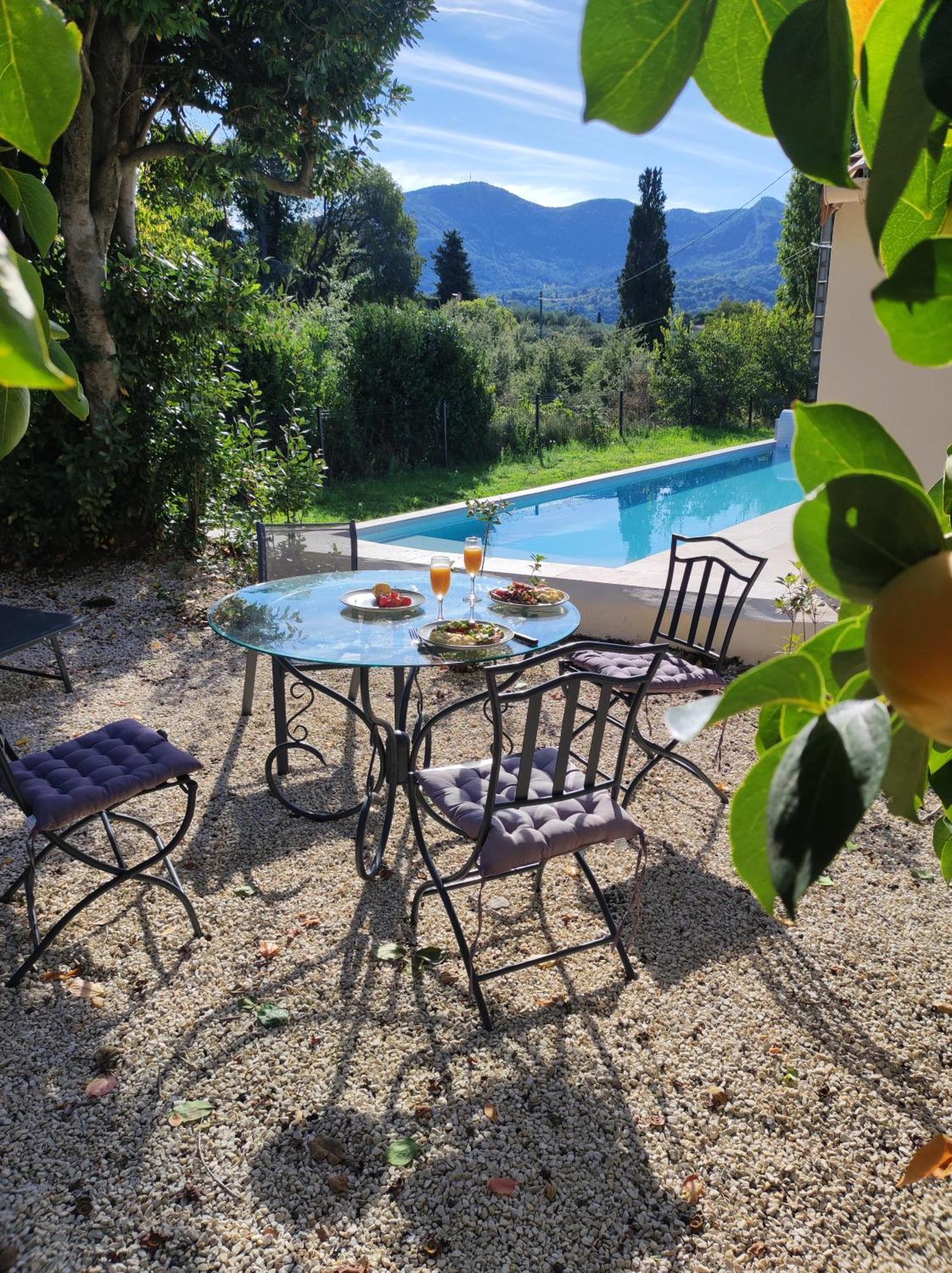 Apartment Terre De Lumiere 3 *